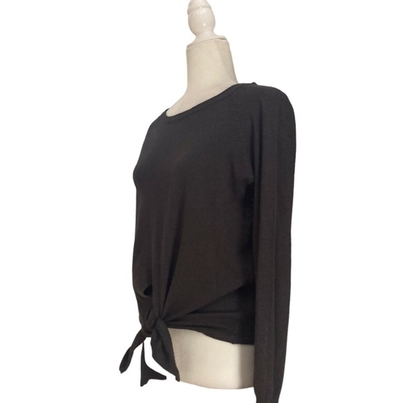 Harley and Me Collection Cashmere Blend Tie Front Top NWOT - Picture 3 of 8